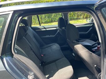 Skoda Octavia combi 3 2.0TDI 110KW DSG 6 - 9