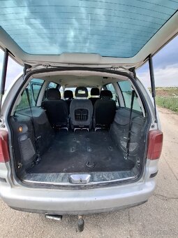 Volkswagen Sharan 1.9TDI - 9