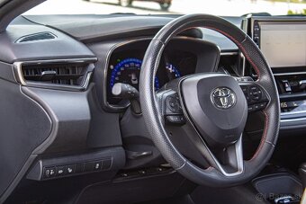 Toyota Corolla Combi TS 1.8 Hybrid e-CVT GR Sport - 9