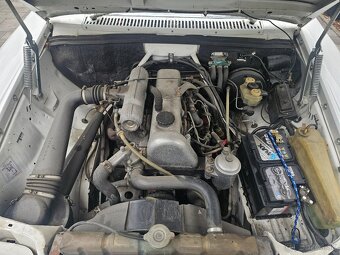 Mercedes-Benz w115 - 9