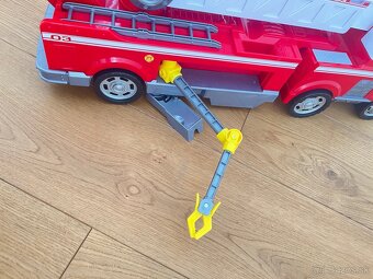 Veľké hasičské auto Paw Patrol - 9