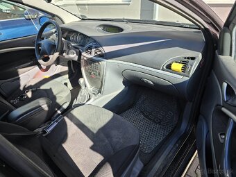 Predám Citroën C5 1.6HDi 80kw - 9