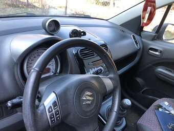 Suzuki splash - 9