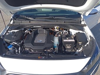 Predám elektromobil Hyundai ionq - 9
