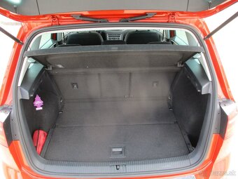 VW GOLF SPORTSVAN 1,6TDi 81kw ELEGANCE 08/2014 - 9