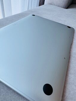 Apple MacBook Air 13” M1 256GB - 9