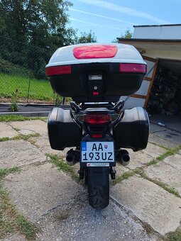 HONDA CBF 1000 - 9