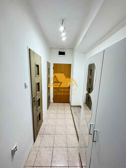 Prenajmem 3 izbový byt s balkónom v Nových Zámkoch - 9