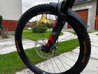 Mondraker Superfoxy R - 9