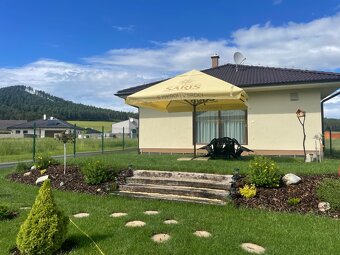 Plachta na zahradny/pivný/ slnečnilk daždnik3,5x3,5m- NOVA - 9