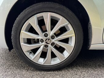 Škoda Rapid Spaceback 1.2 TSI 66 kW (2016) - 9