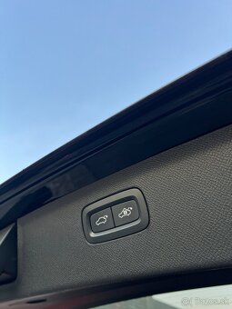 VOLVO XC90 B6 MHEV Ultimate Bright AWD - 9