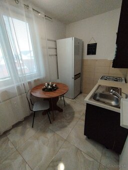 Predávam 1 izbový byt vo Vrbovom - 9