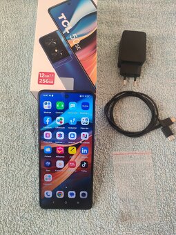 TCL 50SE 256GB 6GB RAM - 9