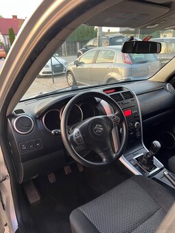 Suzuki Grand Vitara 1.9 DDis 4x4 = 159356km, Bez korozie = - 9