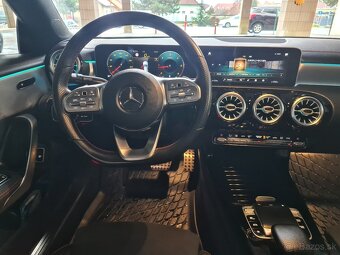 Mercedes CLA SB 200d A/T AMG Line, LED Lights, Alcantara, - 9