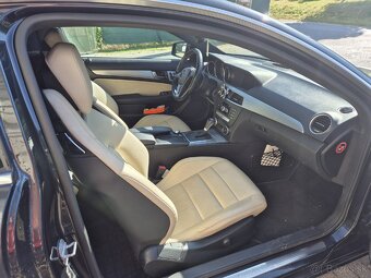 Mercedes C220cdi 2011 coupe - 9