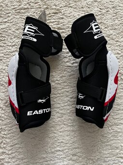 Hokejová výstroj EASTON - 9
