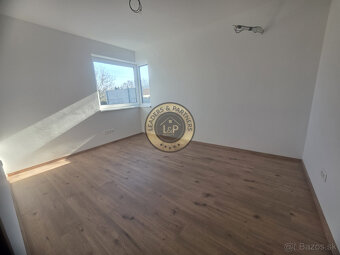 Novostavba 4izb. Bungalov obec Šurianky - 9