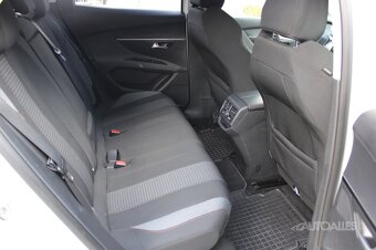 Peugeot 3008 1,6 HDi 88 kW - 9