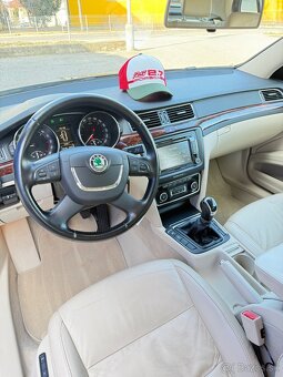 Škoda Superb 2 Sedan 2.0 TDI 103kw ELEGANCE,Xenon,Ťažné - 9