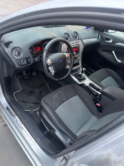 Ford Mondeo - 9