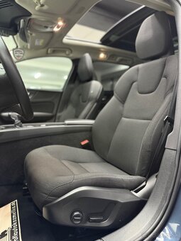 Volvo V60 2.0d 110kw automat 2020 MOMENTUM 1majiteľ - 9