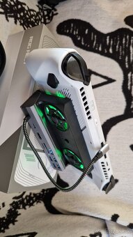 Asus Rog Ally Z1 Extreme - 9