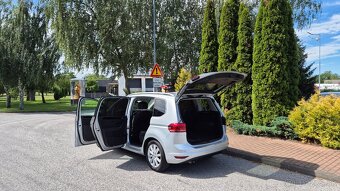 Volkswagen Touran 2.0 TDI Highline DSG - 9