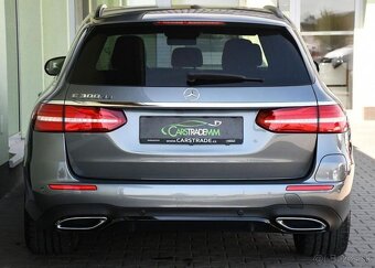 Mercedes-Benz Třídy E 300de N.TOP PANO K360° 143 kw - 9