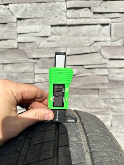 195/60 R18 96H XL letné GOODYEAR - 9