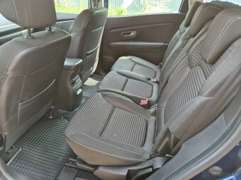7-miestny Renault Scénic Blue dCi 120 Intens EDC - 9