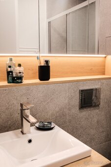 Zrekonštruovaná garsónka na prenájom, voľná od 10.1.2026 - 9