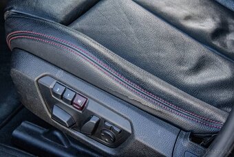 BMW Rad 3 335i xDrive A/T - 9