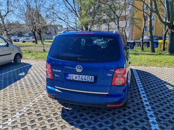 WV Touran 1,9 TDi - 9