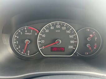 Suzuki SX4 - 9