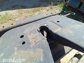 držiak , točńa - 9
