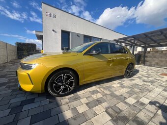 Opel Astra L (najazdené 9847 km) nové auto, prvý majitel - 9
