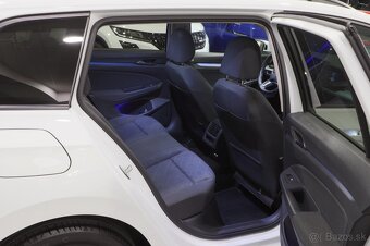 Volkswagen Golf 8 Variant 2.0 TDI 110kW DSG automat - 9