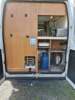 PREDAM AUTOKARAVAN PEUGEOT BOXER KEMPER PÖSSL 2.5TDi rv.2003 - 9