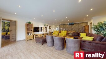 Veľký 6 izb. rodinný dom " SUN 77 " / Sokolovce - 9