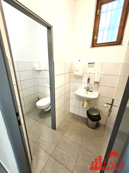 Na prenájom komerčný priestor, 154 m2, Trenčín, centrum mest - 9