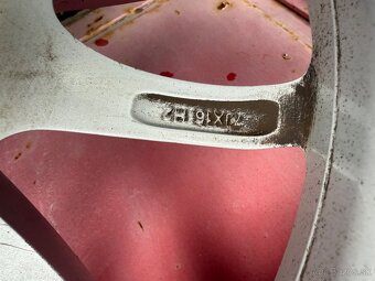 Hliníkové disky BMW + Pneu 5x120 7J x 16H2 ET 40 - 9