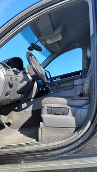 Vw Touareg 3.0TDI INDIVIDUAL - 9