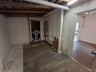 Na predaj - prípadne prenájom predajne v Rožňave - 9