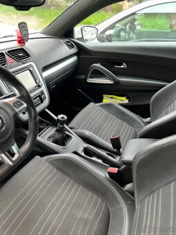 VW Scirocco 2.0 TSI - 9