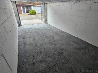 Predam garaž - 9