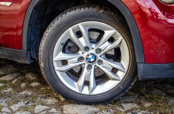 BMW X1 xDrive 18d A/T - 9