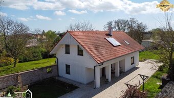 PREDAJ - RODINNÝ DOM - MALÁ MAČA - CELKOVÁ ROZLOHA 2 719 M² - 9
