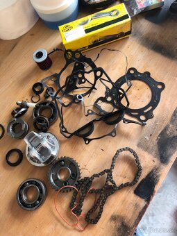 Suzuki RMZ 250 - 9